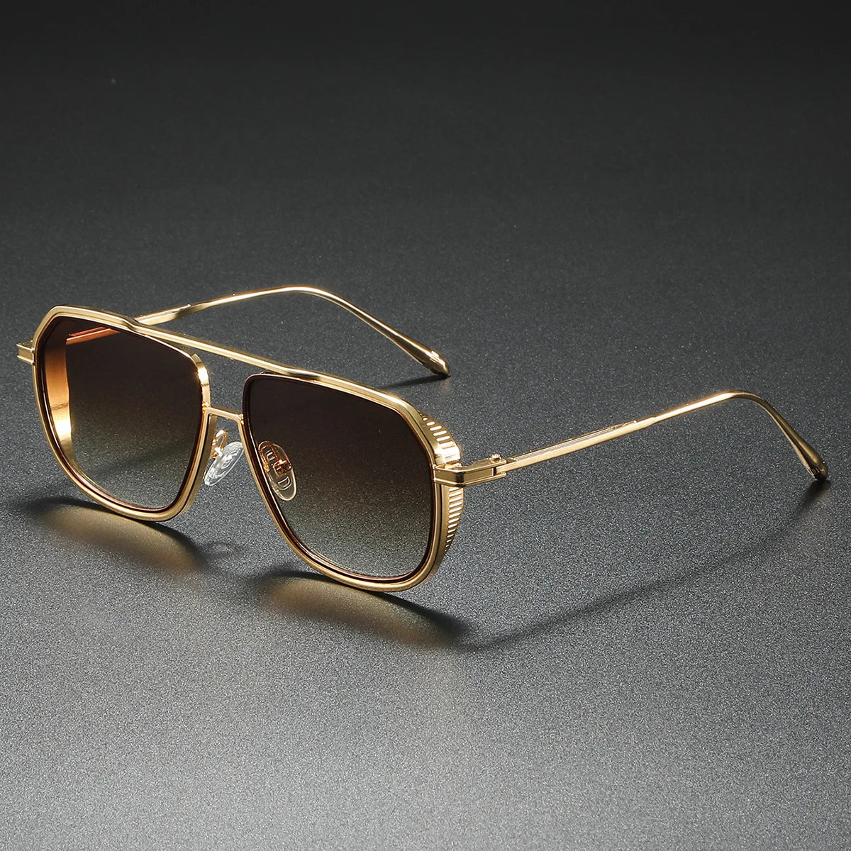 The Aviator — Classic Pilot Sunglasses