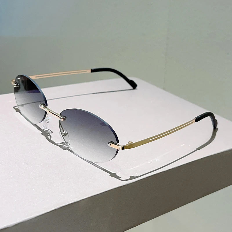 The Amalfi — Vintage Oval Sunglasses