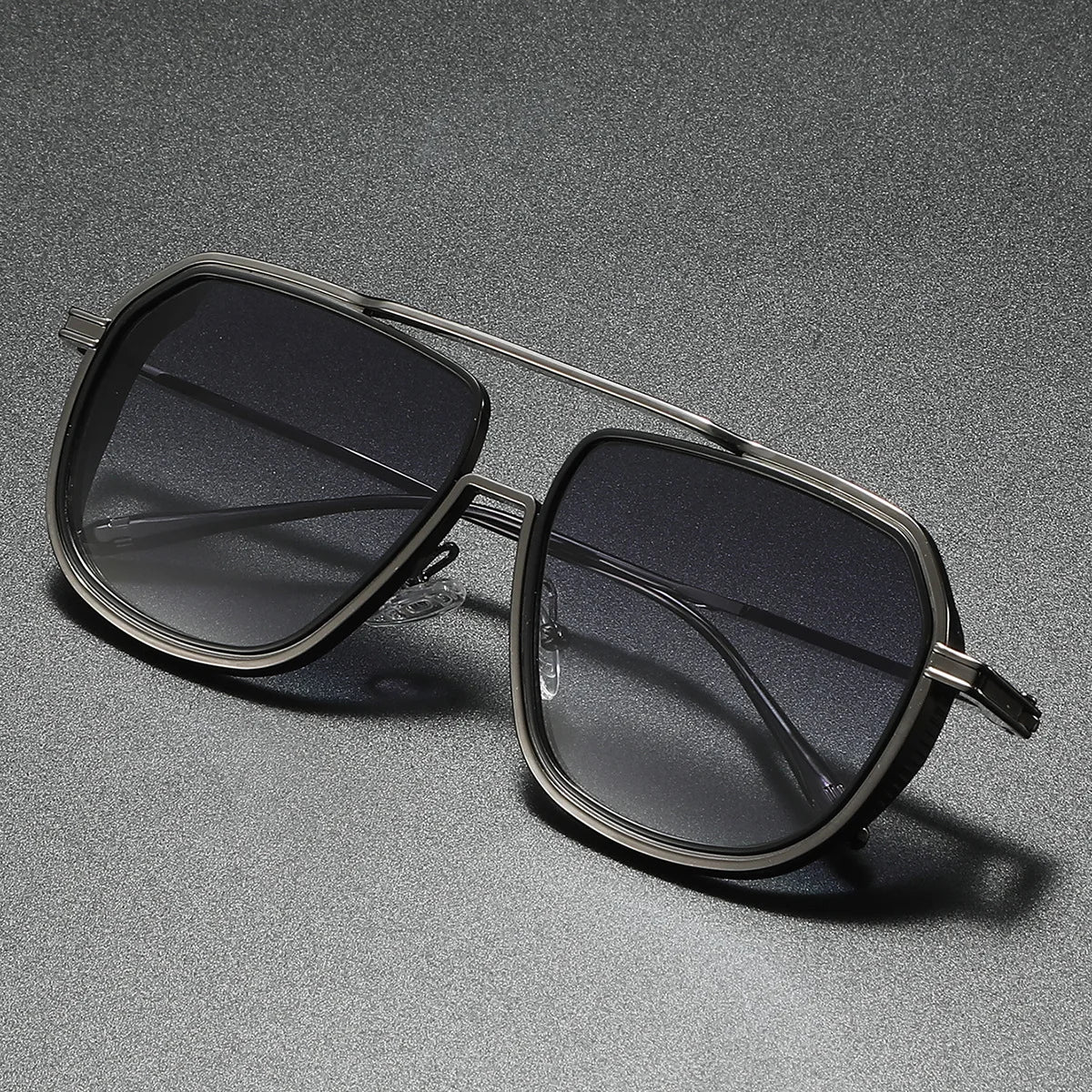 The Aviator — Classic Pilot Sunglasses