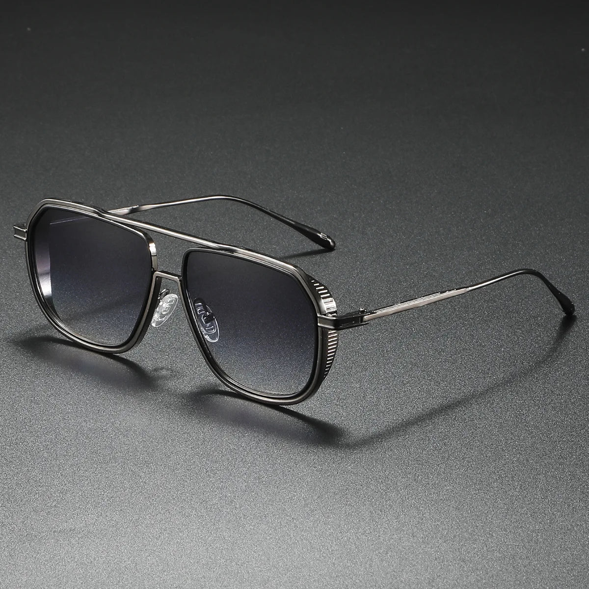 The Aviator — Classic Pilot Sunglasses